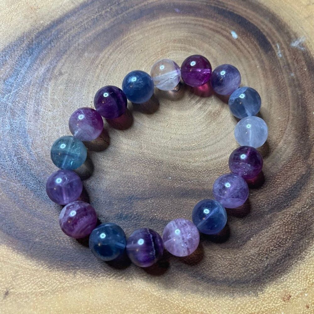 Fluorite bracelet striped layers rainbow colors stretch 12mm 7.5” natural crysta